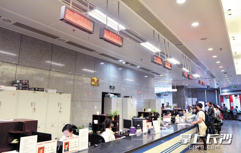 盐城同城24小时医保提取(同城医保卡转移怎么办理)