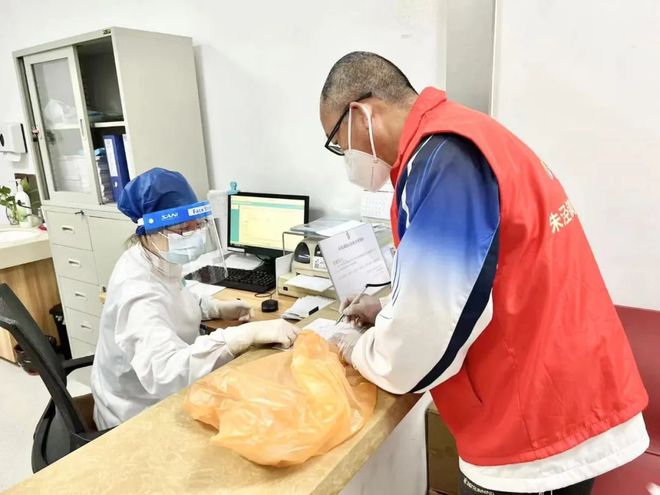 盐城24小时高价回收医保(24小时高价回收医保医保套出)